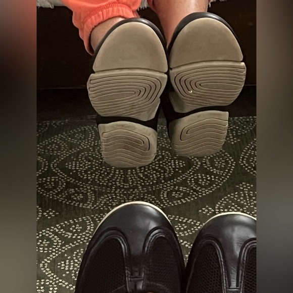 DKNY Tennis Mary Jane, slip ons, sz 9 - Picture 9 of 10